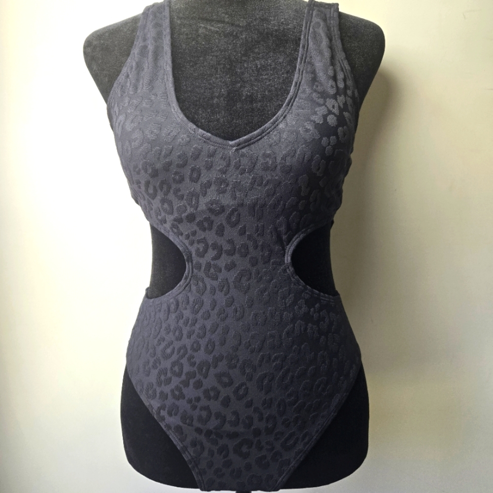 Mono B Black Cheetah Print Side Cut Out One Piece Monokini Small